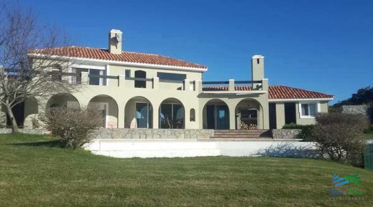 Espectacular chacra con casa y vista únicas a 10 minutos de Jose Ignacio !