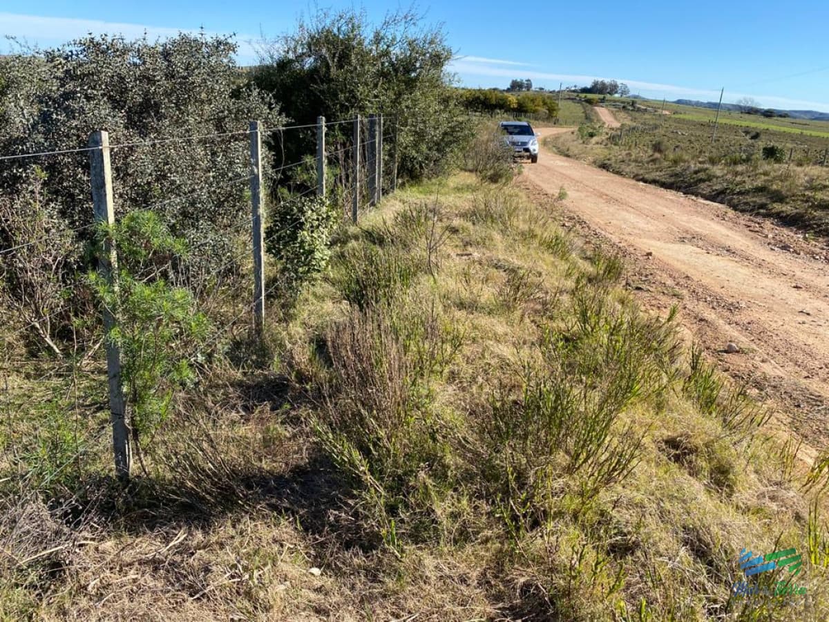 En venta, chacra con vistas panorámicas y monte nativo !!!