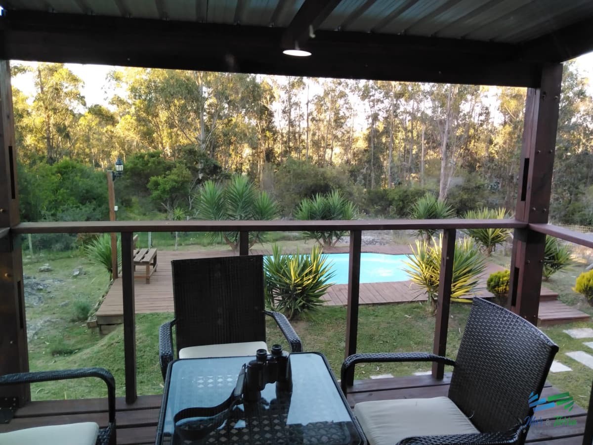 Muy linda chacra con casa, arbolada y bien ubicada