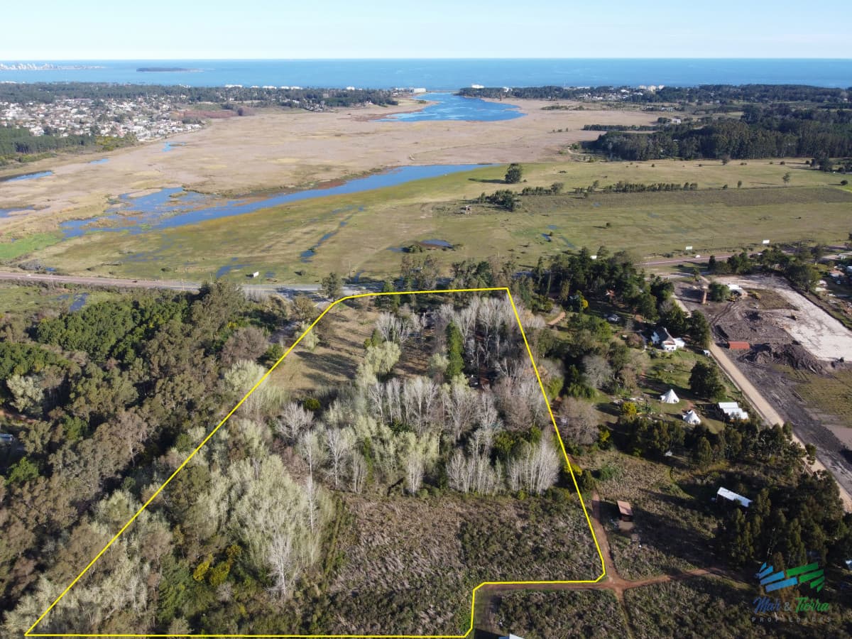 Venta de chacra en Camino Lussich Punta Ballena