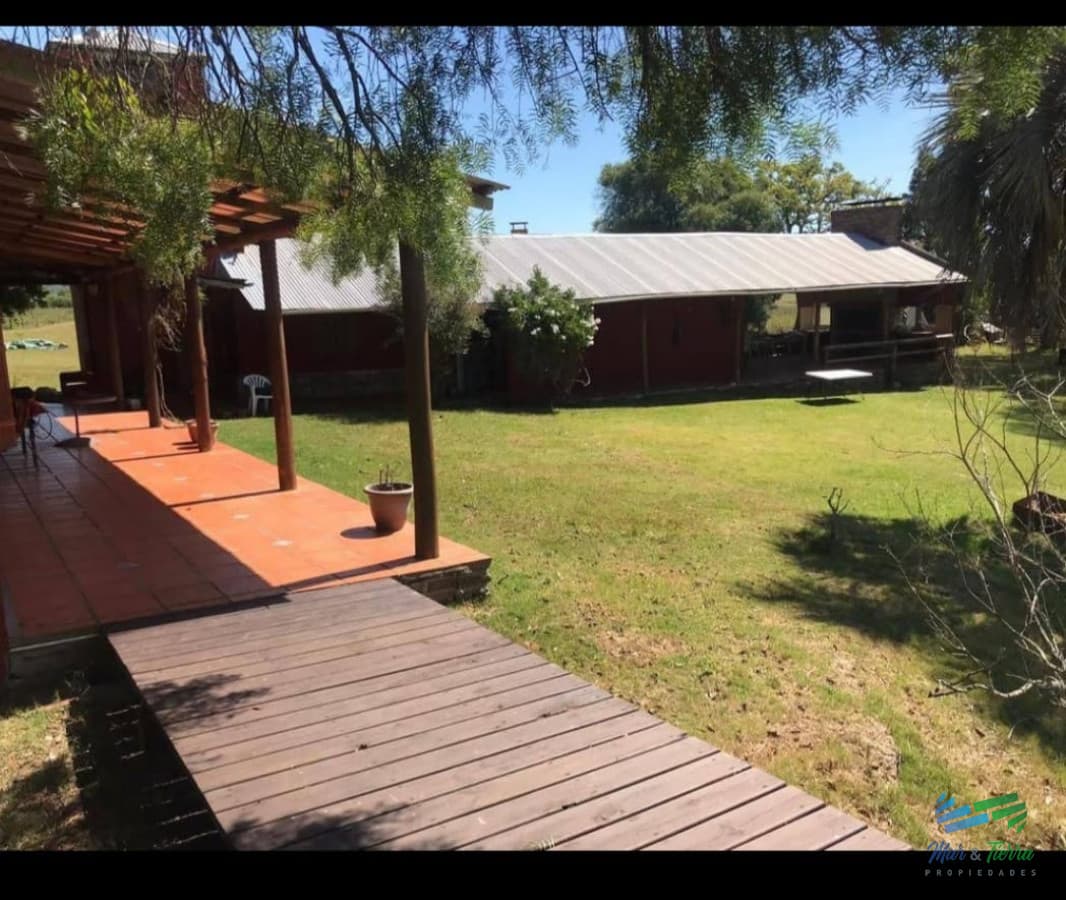 Espectacular campo chico ! si buscas un refugio para el recreo y disfrutar de la naturaleza no te pierdas de esta oportunidad !