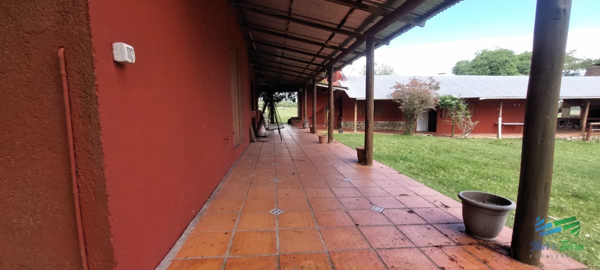 Espectacular campo chico ! si buscas un refugio para el recreo y disfrutar de la naturaleza no te pierdas de esta oportunidad !
