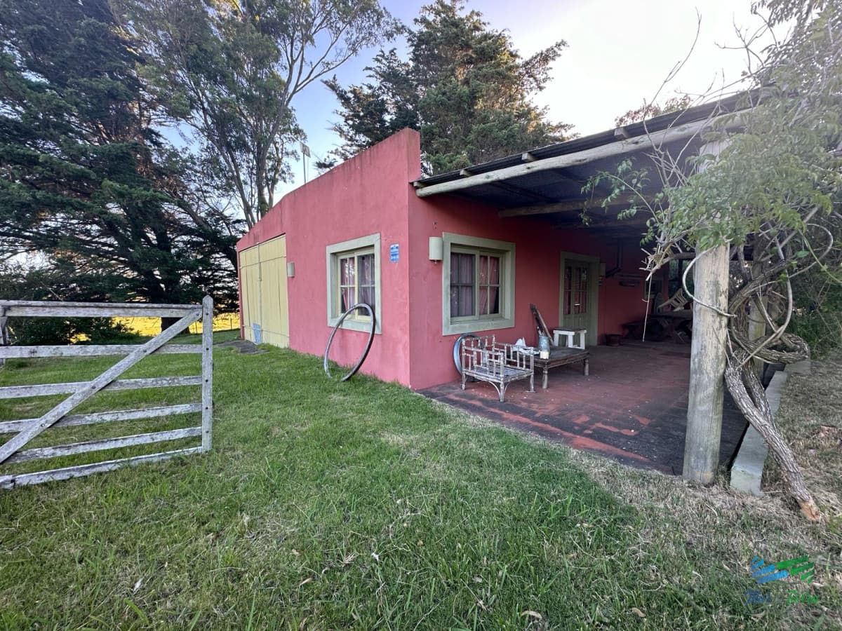 Precioso Campito de 80 Has a 15 minutos del mar y sobre asfalto, DESESTRESATE !