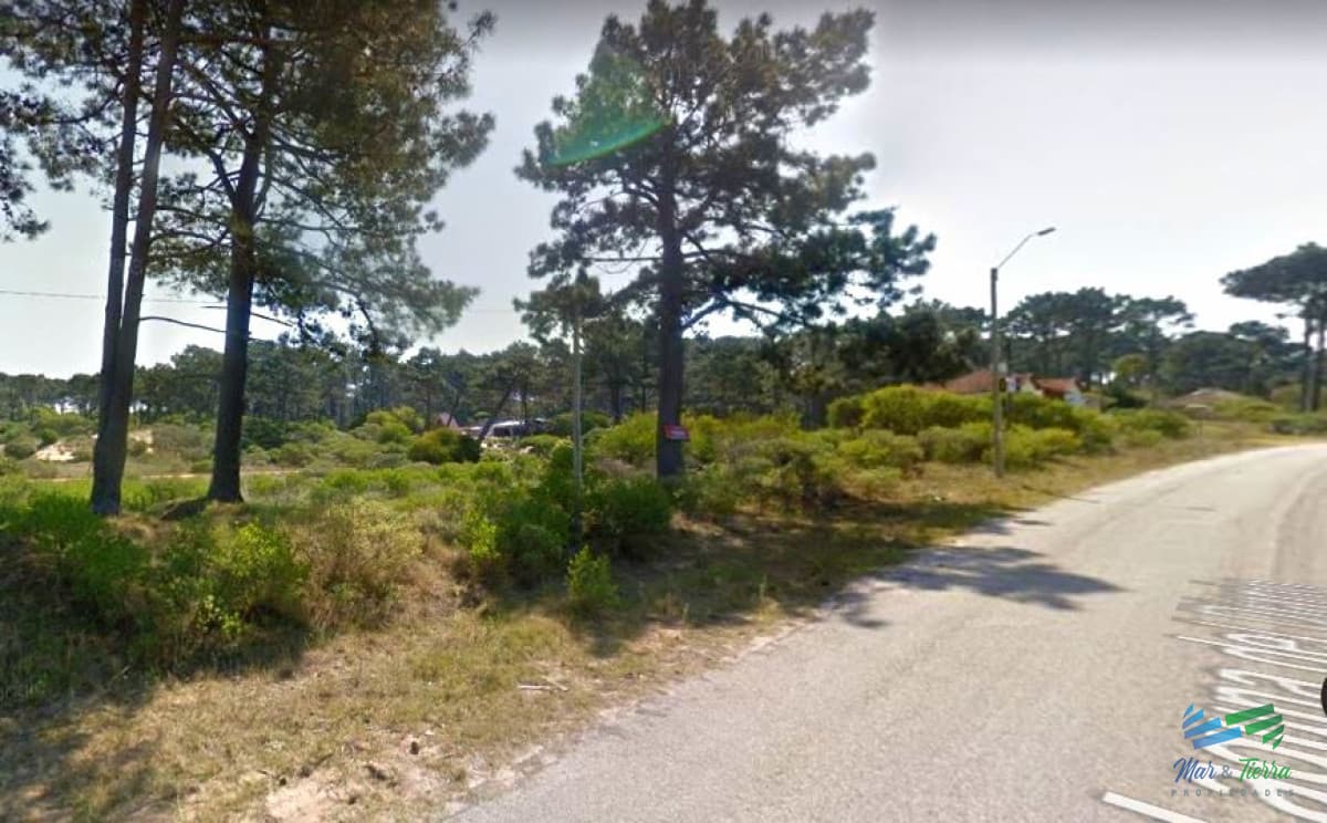 Vendo terreno en Club del lago proximo al mar