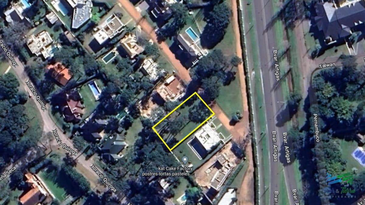 Vendo terreno en barrio privado Boulevard Park, Punta del Este
