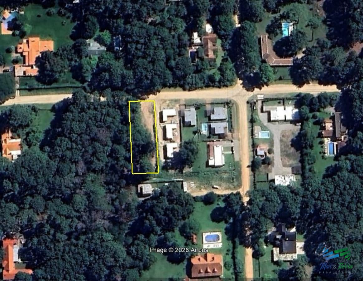 Venta de terreno 1200 m2 en Burnett Punta del este Maldonado playa Mansa