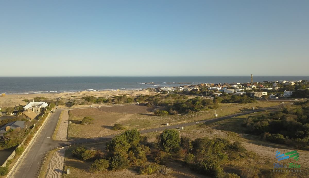 Venta de terreno en José Ignacio, Maldonado, proximo a la playa