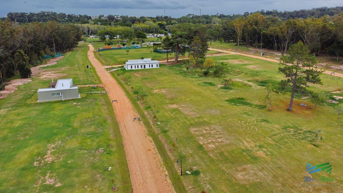 Venta de terreno de 1.140 m2 altura parada 44 playa Mansa