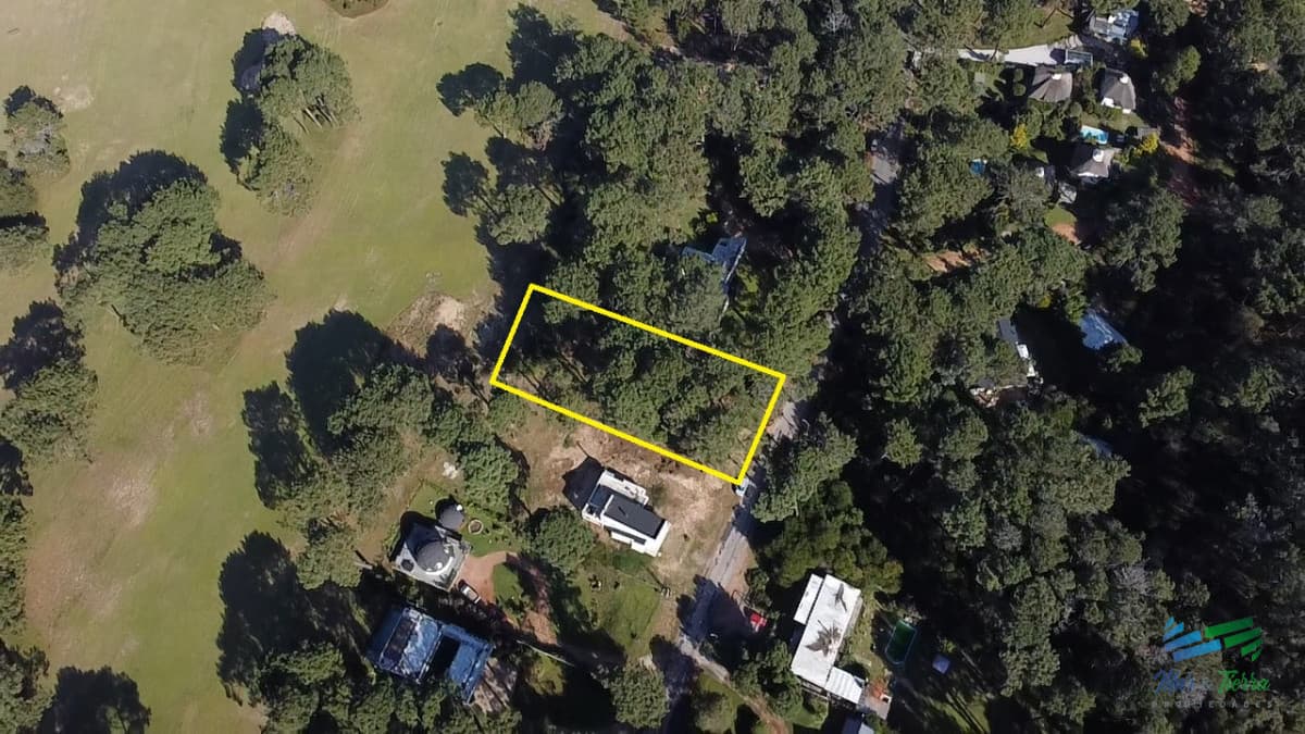 Venta de lote en club del lago con superficie de 1300 m2