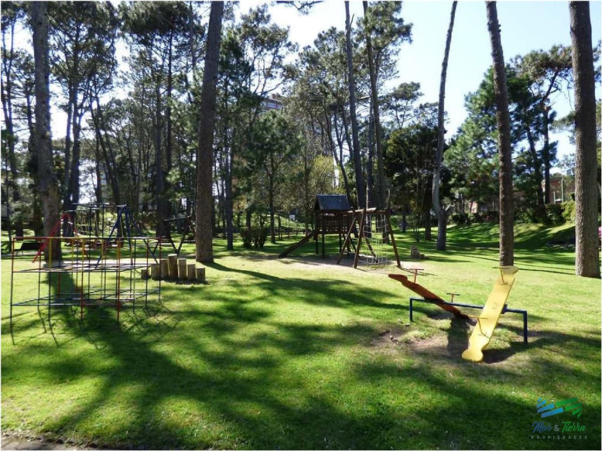 OPORTUNIDAD!!! Apartamento de 1 dormitorio en venta en Mansa, Punta del Este.