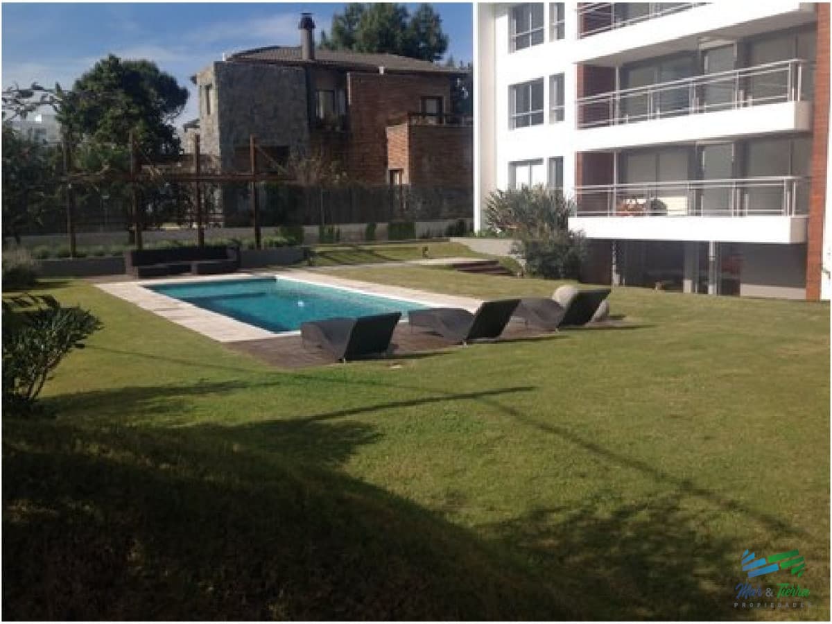 Apartamento en RincÃ³n del Indio, 2 dormitorios *