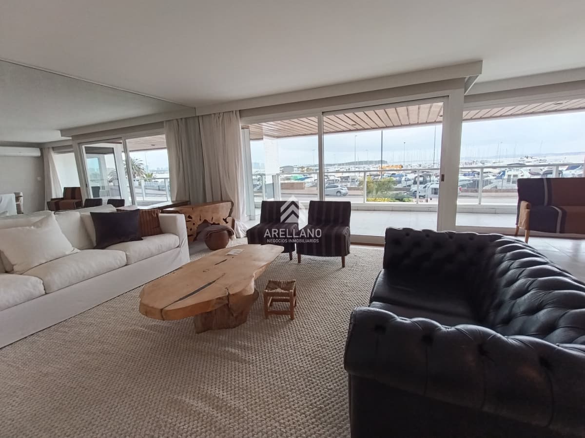 Apartamento ID.6859 - Alquiler de temporada Apartamento 3 dormitorios frente al Puerto en Península