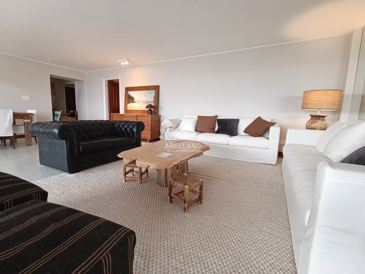 Apartamento ID.6859 - Alquiler de temporada Apartamento 3 dormitorios frente al Puerto en Península