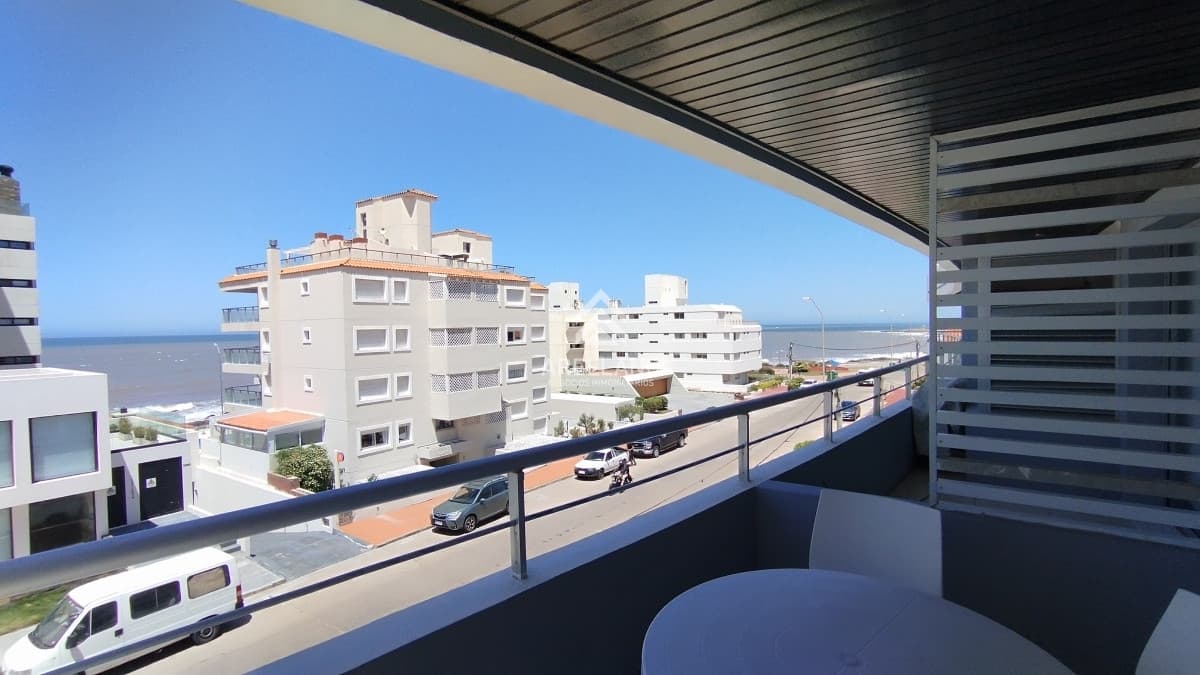 Apartamento ID.2700 - Venta apartamento 3 dormitorios Península