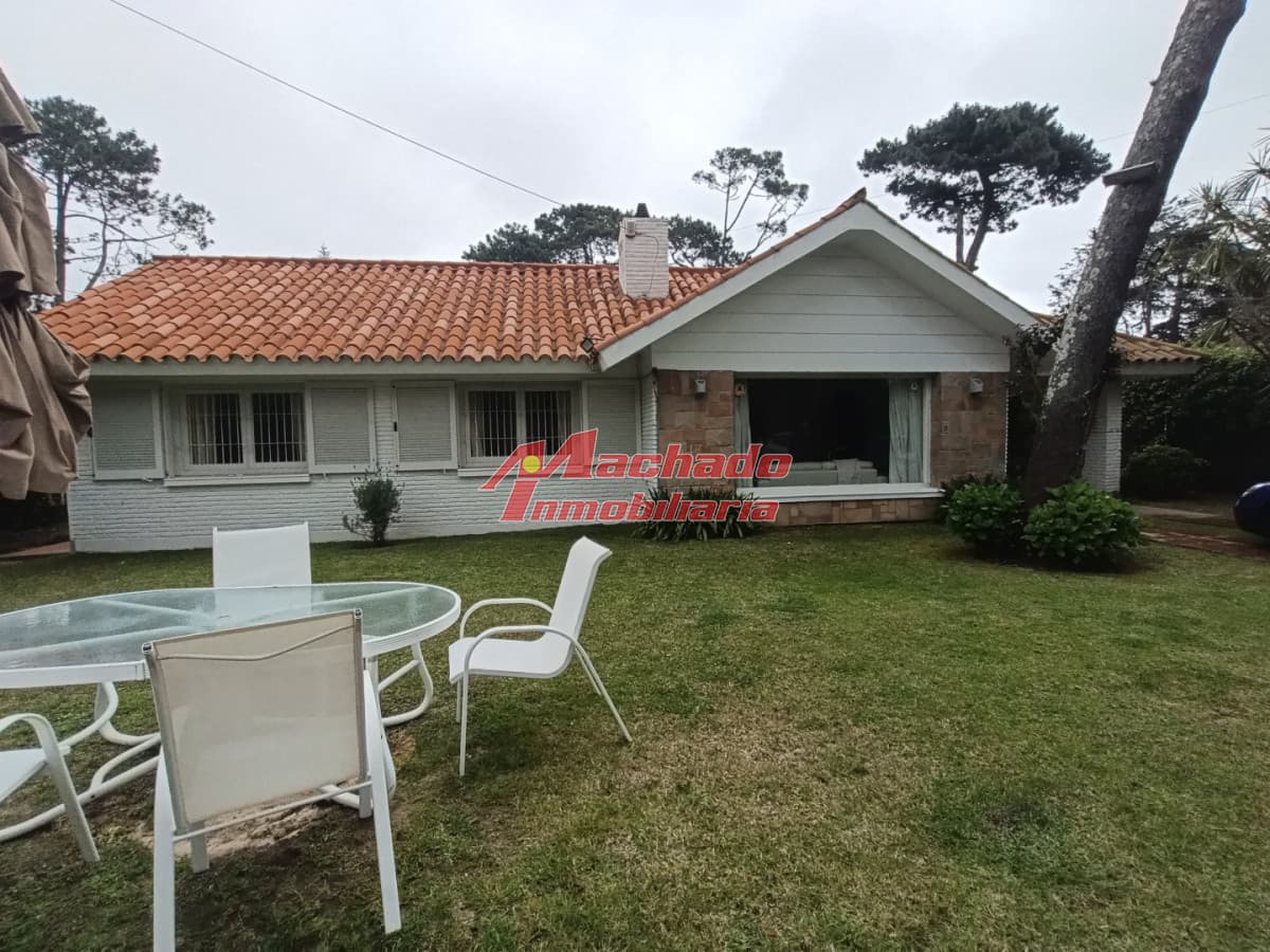 Disponible en alquier Casa en Mansa