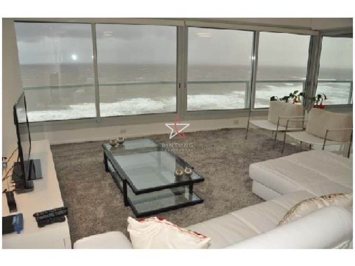 APARTAMENTO, 3DORM EN SUITE MAS SERVICIO, PLAYA BRAVA, PUNTA DEL ESTE, ALQUILER - Bintang Propiedades