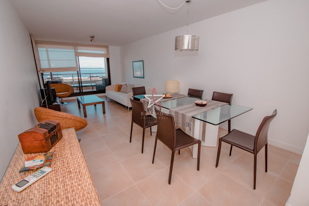 APARTAMENTO, 2 DORM, 2 BAÑOS, PUNTA BALLENA, VENTA Y ALQUILER - Bintang Propiedades