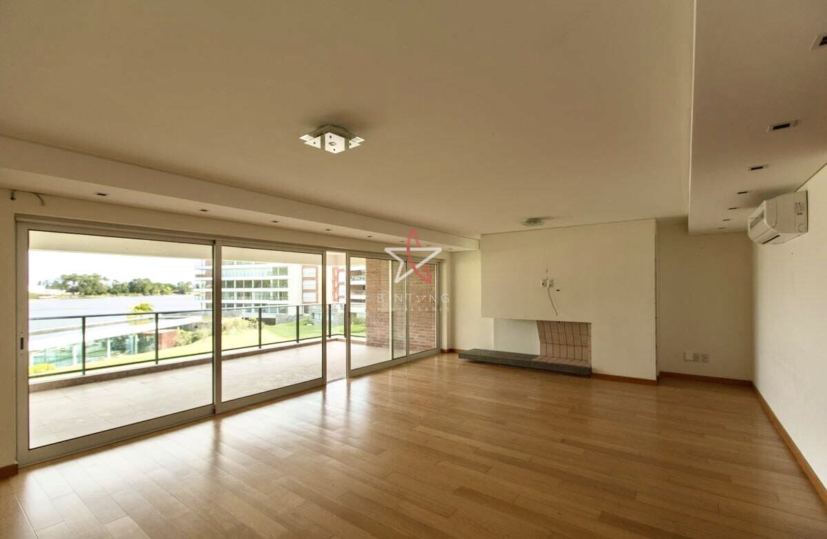 APARTAMENTO, 4 DORM EN SUITE, BILÚ, CARRASCO, VENTA Y ALQUILER - Bintang Propiedades