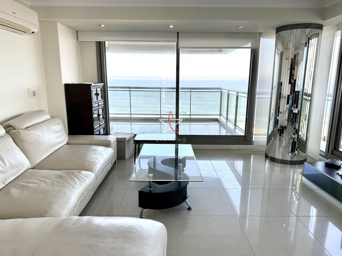Apartamento, 3 dorm y dep, Punta del Este, Playa Brava, Venta - Bintang Propiedades