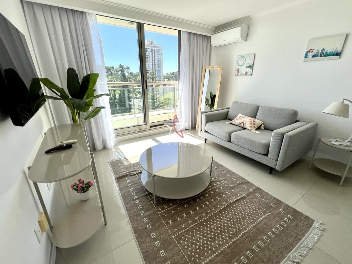 Apartamento, 1 Dormitorio, 1 Baño, Punta del Este, Venta - Bintang Propiedades