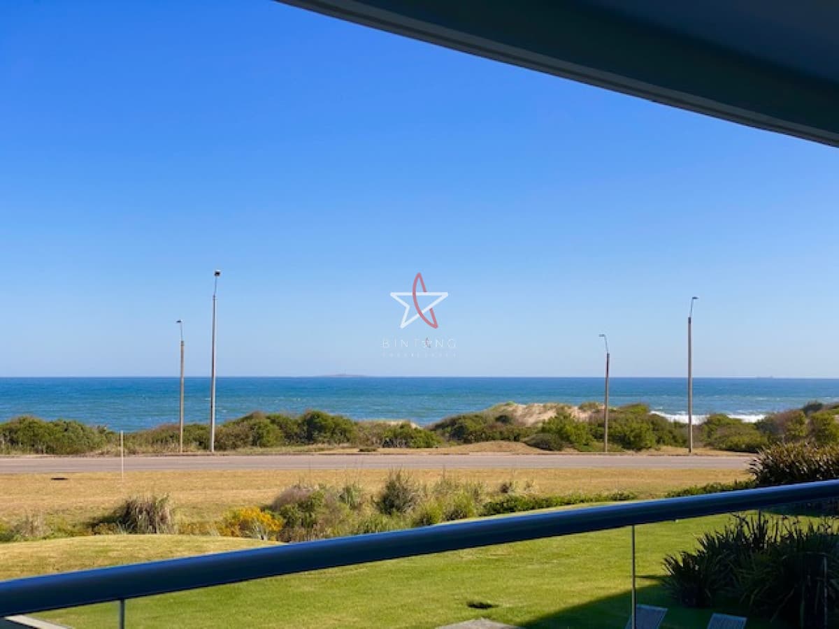APARTAMENTO, 3 DORMITORIOS, 3 BAÑOS, PLAYA BRAVA, PUNTA DEL ESTE, ALQUILER - Bintang Propiedades