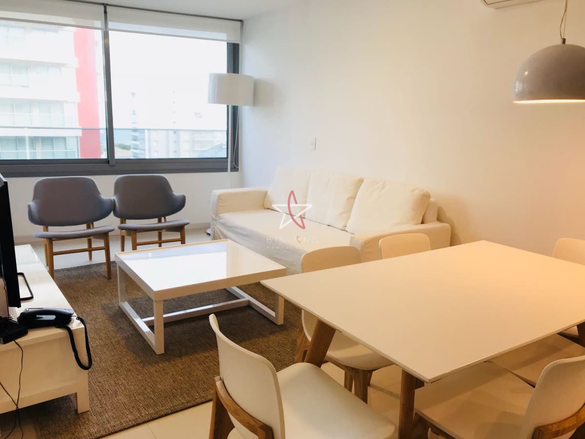 APARTAMENTO, 2 DORMITORIOS, 2 BAÑOS, PLAYA BRAVA, PUNTA DEL ESTE, ALQUILER - Bintang Propiedades