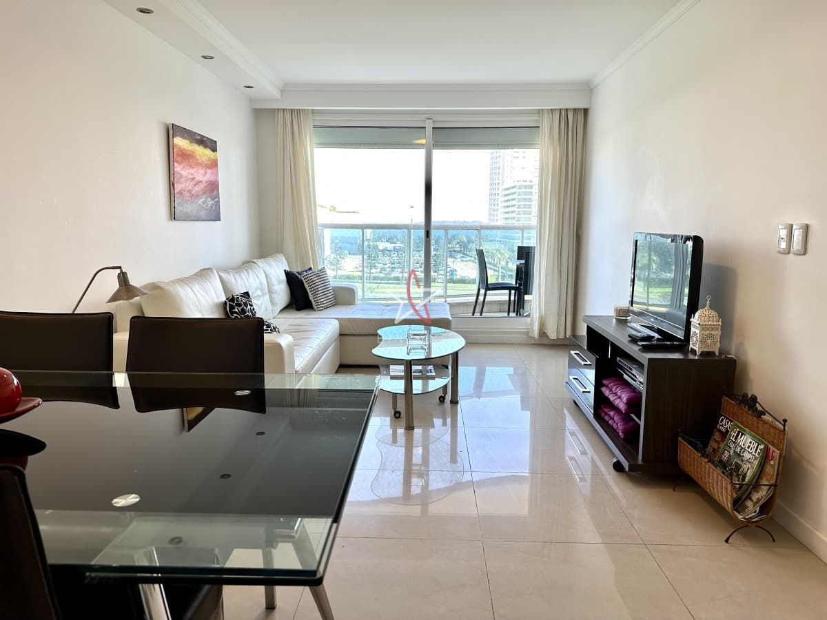 Apartamento, 2 y medio dorm, Punta del Este, ALQUILER - Bintang Propiedades