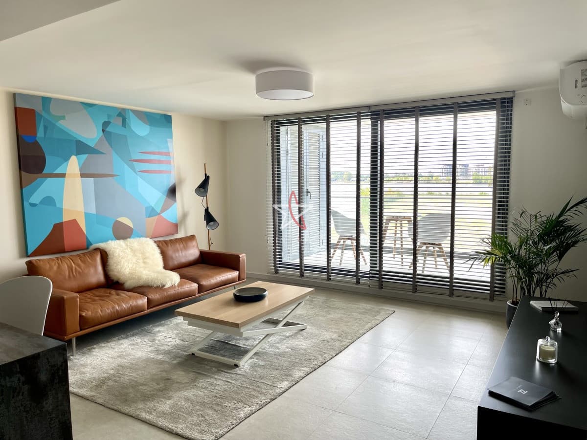 Venta, Apartamento,2 Dormitorios, 3 baños, Carrasco - Bintang Propiedades