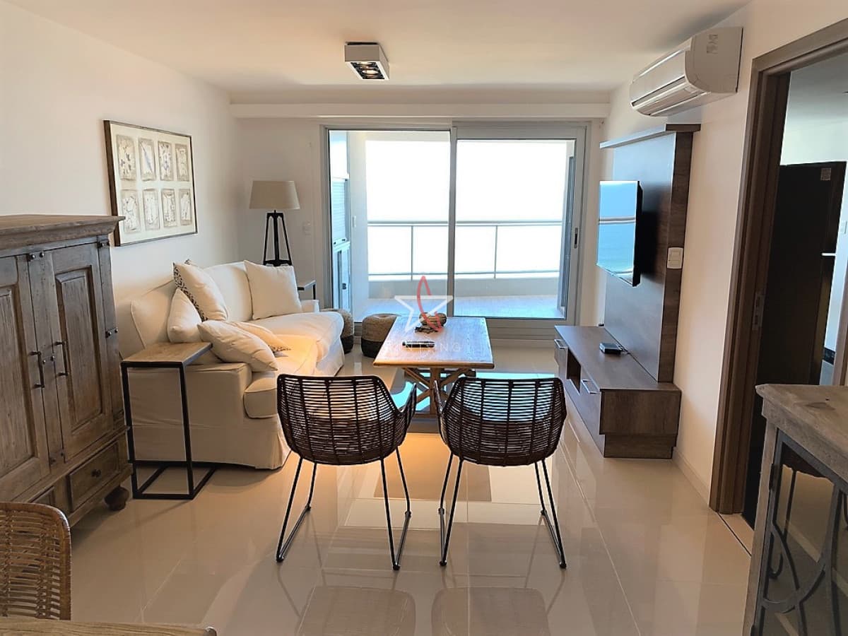 Apartamento, 3 dorm y dep, Punta del Este, Playa Brava, Alquiler - Bintang Propiedades