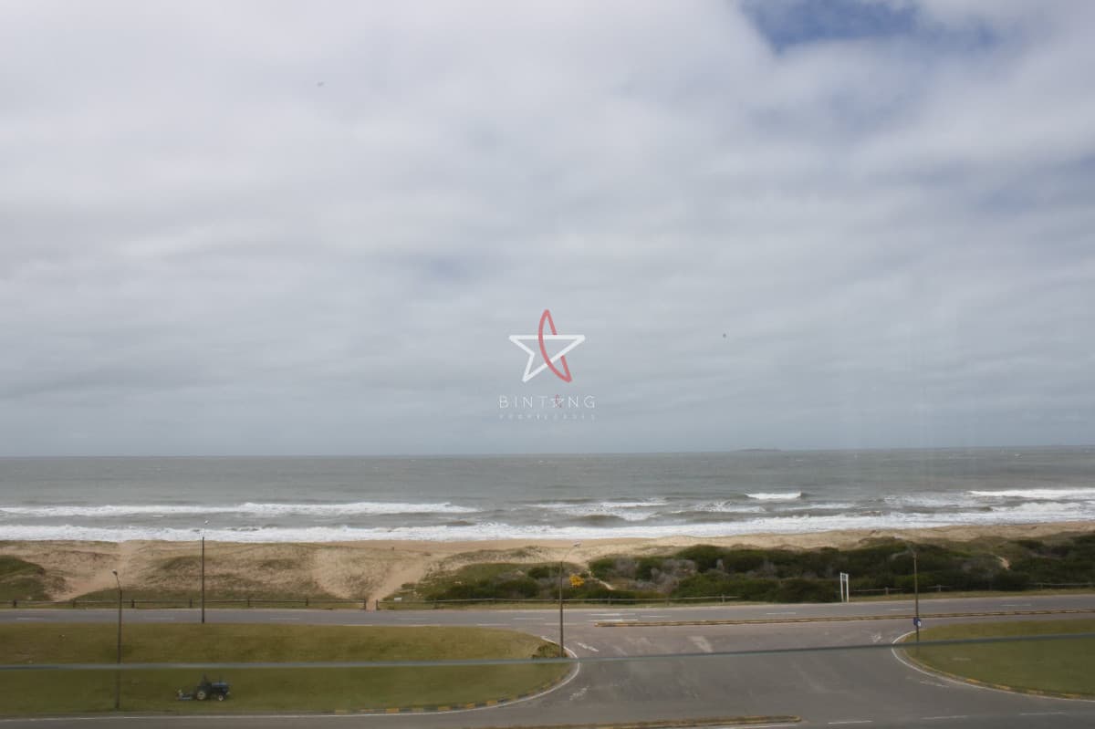 Apartamento 3 suites y dependencia, punta del este, Playa Brava, Alquiler - Bintang Propiedades