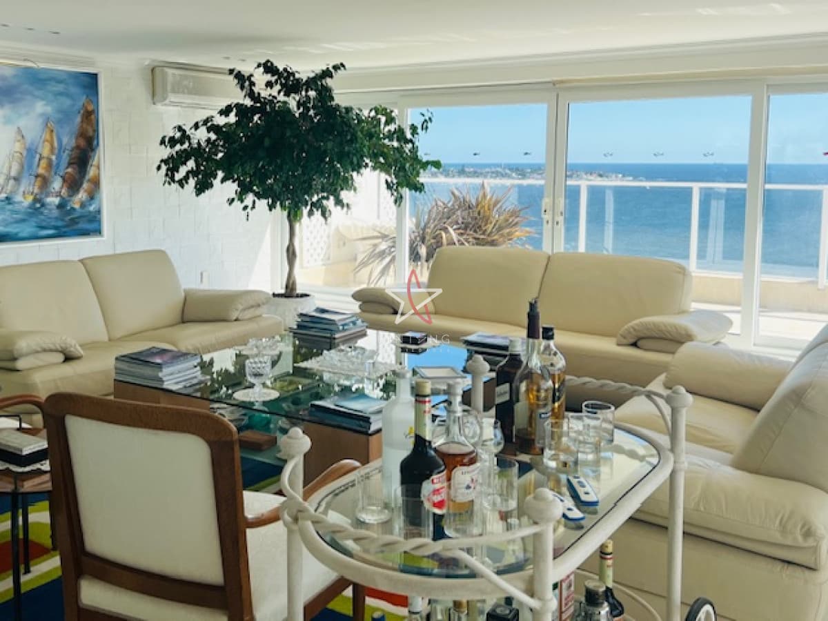 APARTAMENTO, 4 DORMITORIOS, 5 BAÑOS, PLAYA MANSA, PUNTA DEL ESTE, VENTA - Bintang Propiedades