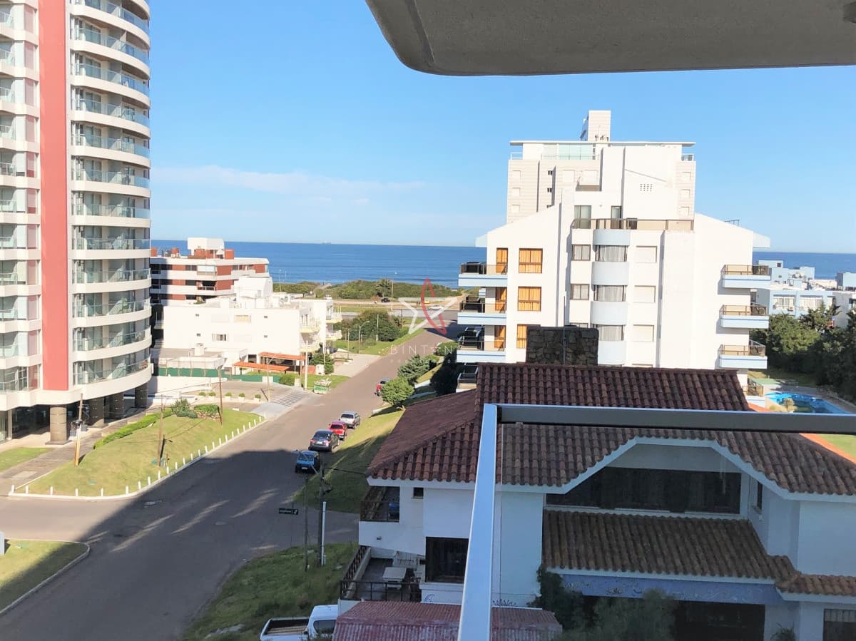 Apartamento, 2 dormitorios, Punta del Este, Aidy Grill, Venta y Alquiler - Bintang Propiedades