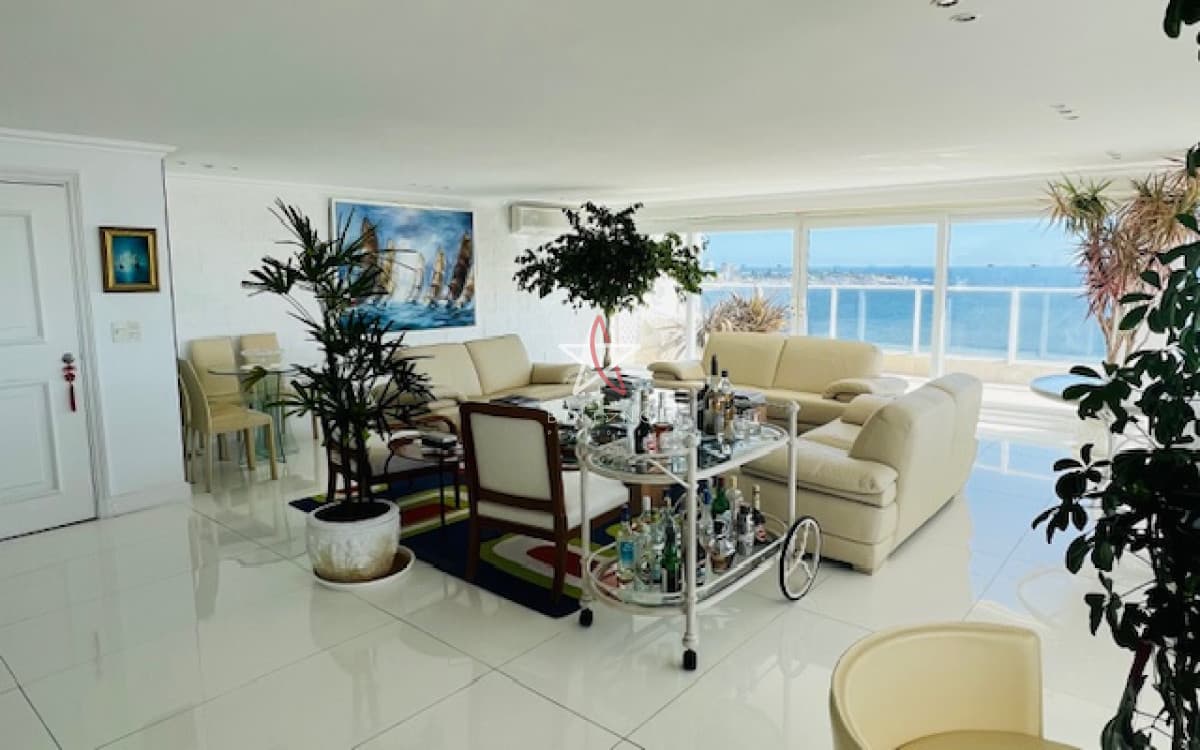 APARTAMENTO, 4 DORMITORIOS, 5 BAÑOS, PLAYA MANSA, PUNTA DEL ESTE, VENTA - Bintang Propiedades