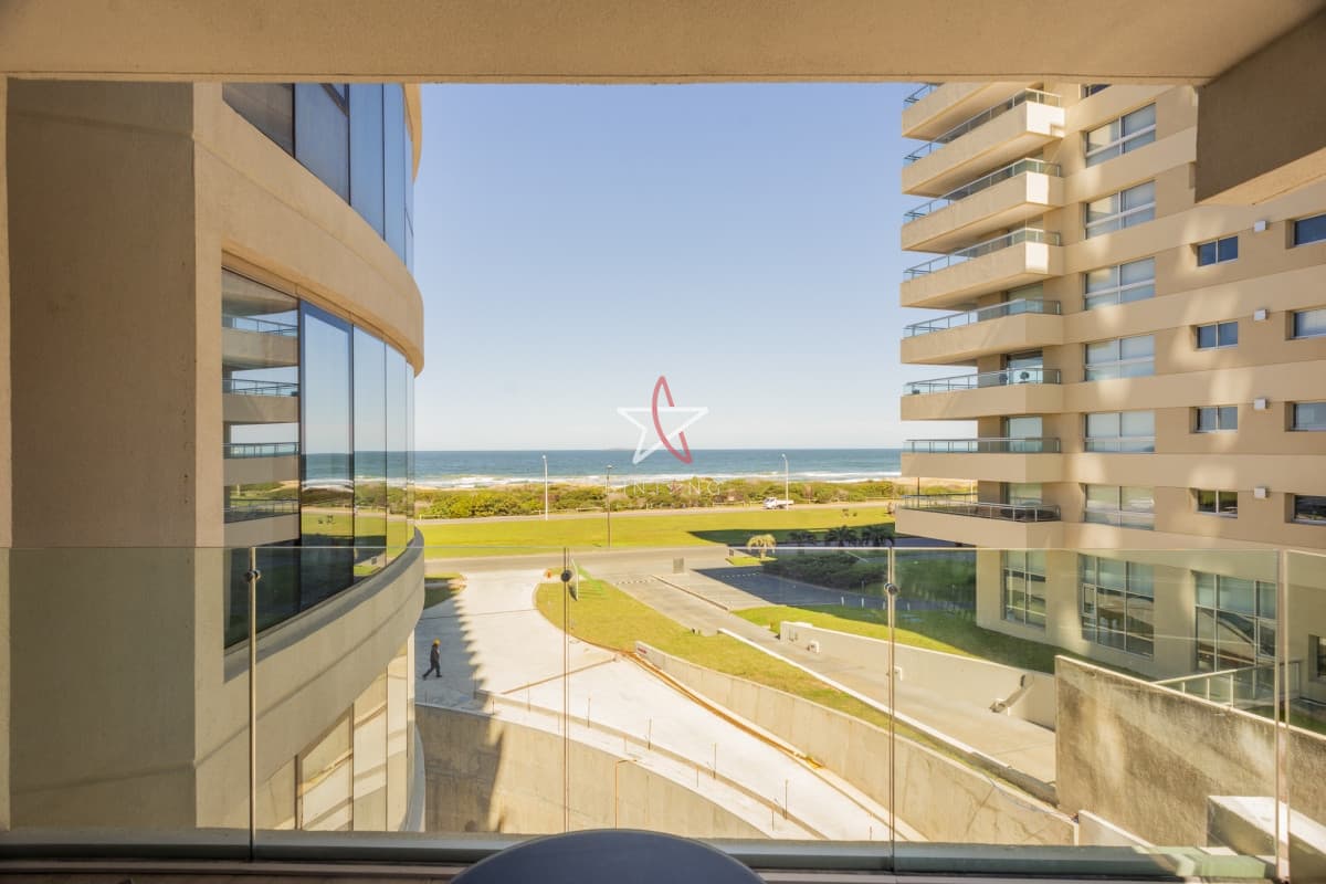Apartamento, 2 dorm, Punta del Este, Brava, Venta - Bintang Propiedades