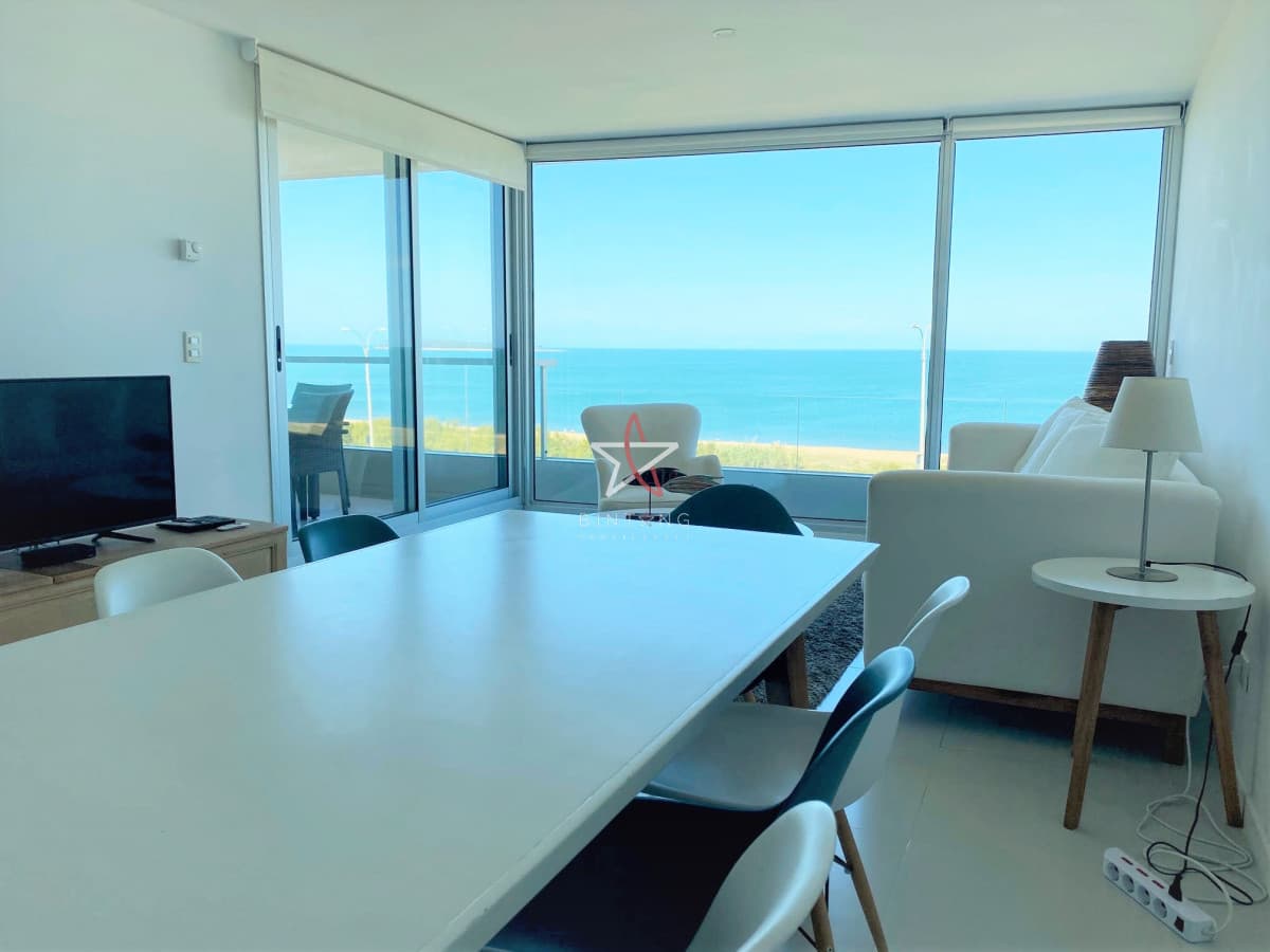 Apartamento, 2dorm y dep, Playa Mansa, Punta del Este, venta - Bintang Propiedades