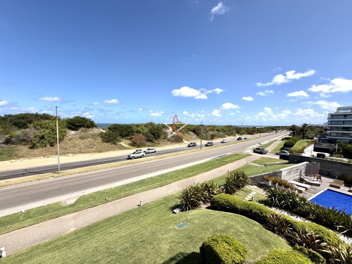 3 dorm y dep, brava, Punta del Este Venta - Bintang Propiedades