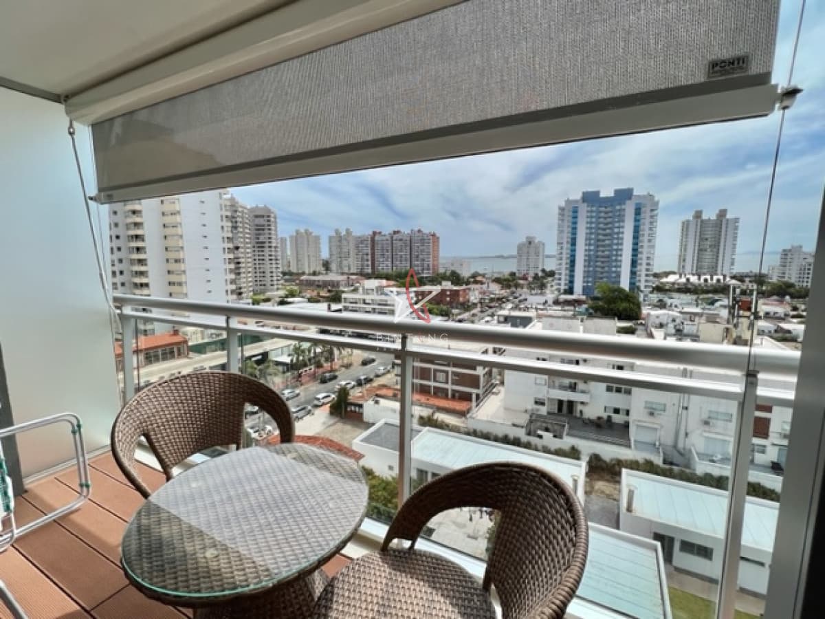 APARTAMENTO, 1 DORM Y MEDIO, 2 BAÑOS, PLAYA BRAVA, PUNTA DEL ESTE, ALQUILER - Bintang Propiedades