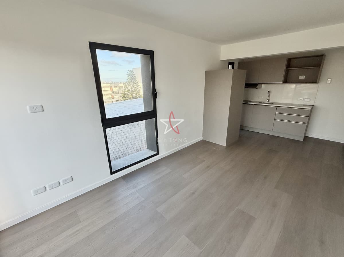 APARTAMENTO, 2 ½ DORMITORIOS, BAÑO, PLAYA MANSA, PUNTA DEL ESTE, VENTA  - Bintang Propiedades