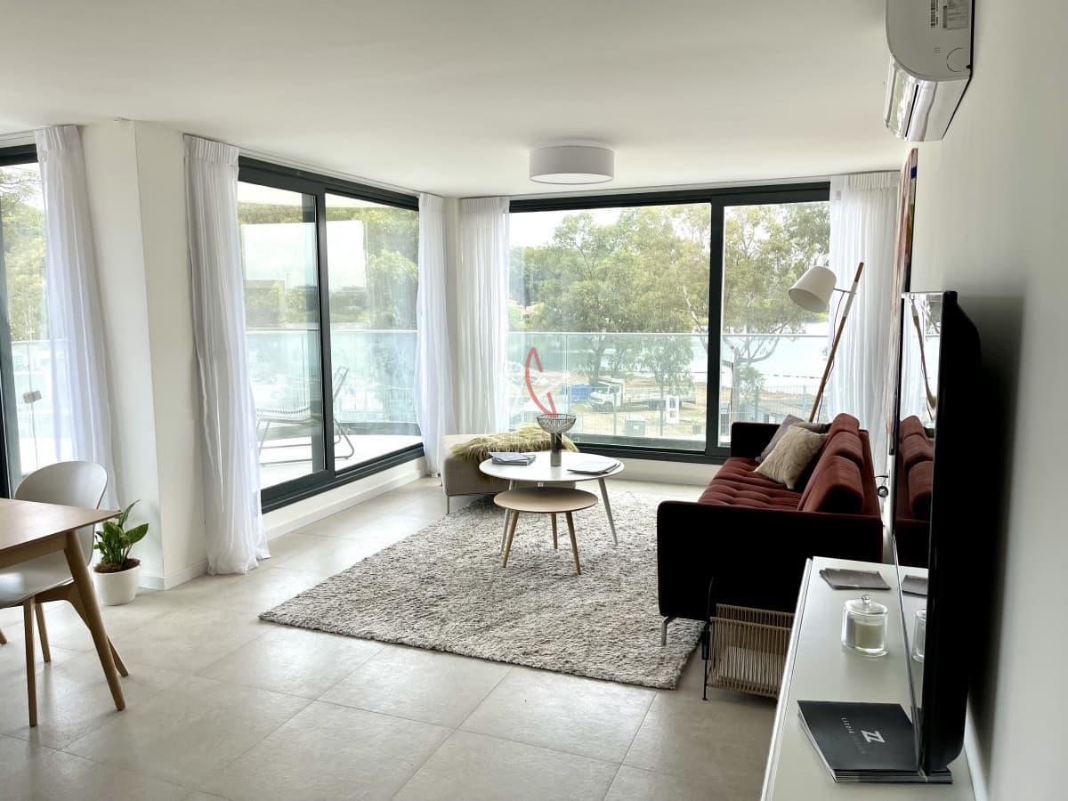 Apartamento, 2 dormitorios,2 baños, Carrasco, Montevideo, Venta - Bintang Propiedades