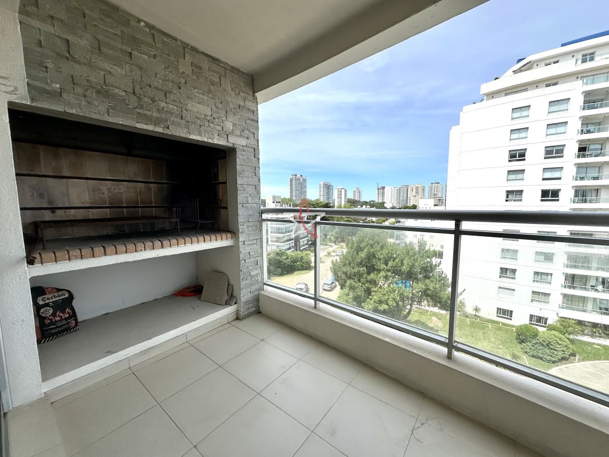Apartamento, 3 dorm, Punta del Este, Aidy Grill, Venta - Bintang Propiedades