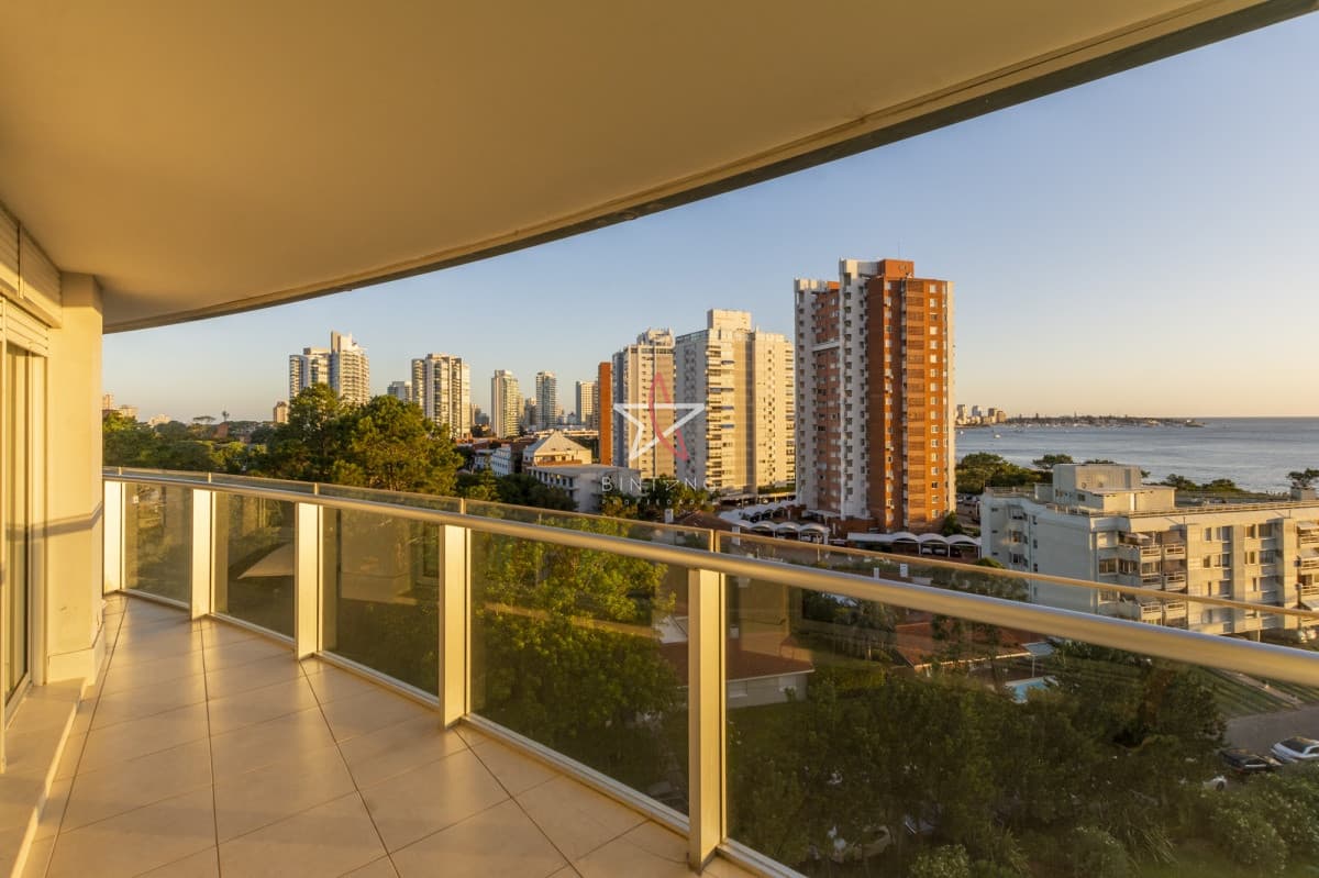 APARTAMENTO, 3 DORMITORIOS, MANSA, ALQUILER - Bintang Propiedades