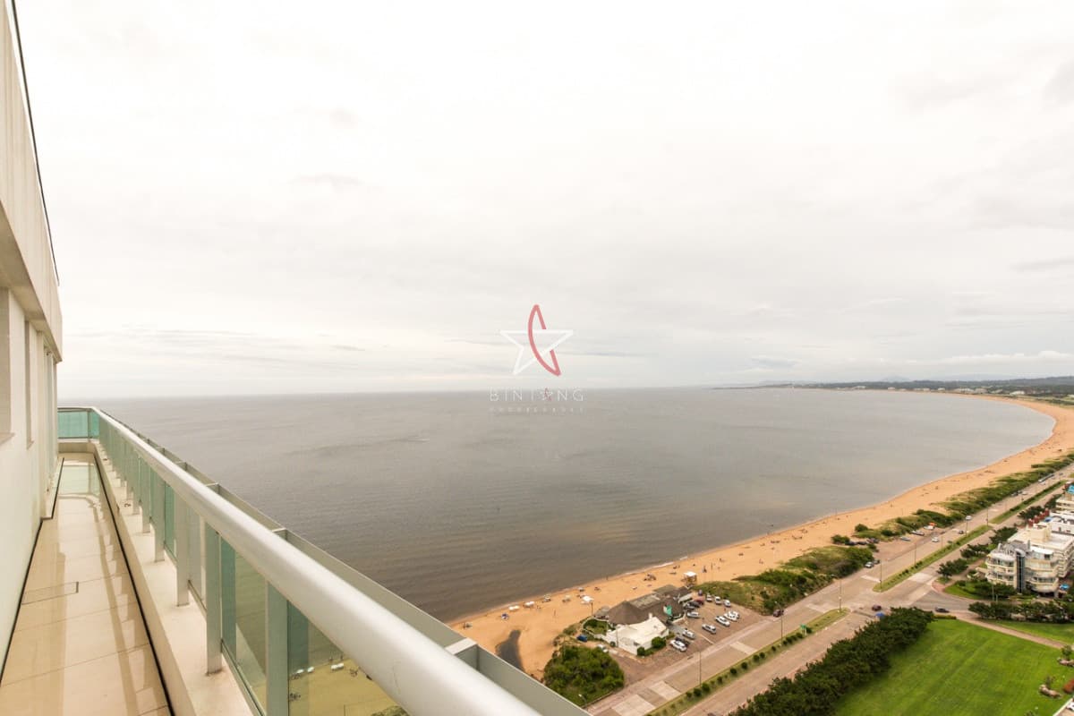 APARTAMENTO, 3 DORM + DEP DE SERVICIO, PLAYA MANSA, PUNTA DEL ESTE, ALQUILER - Bintang Propiedades
