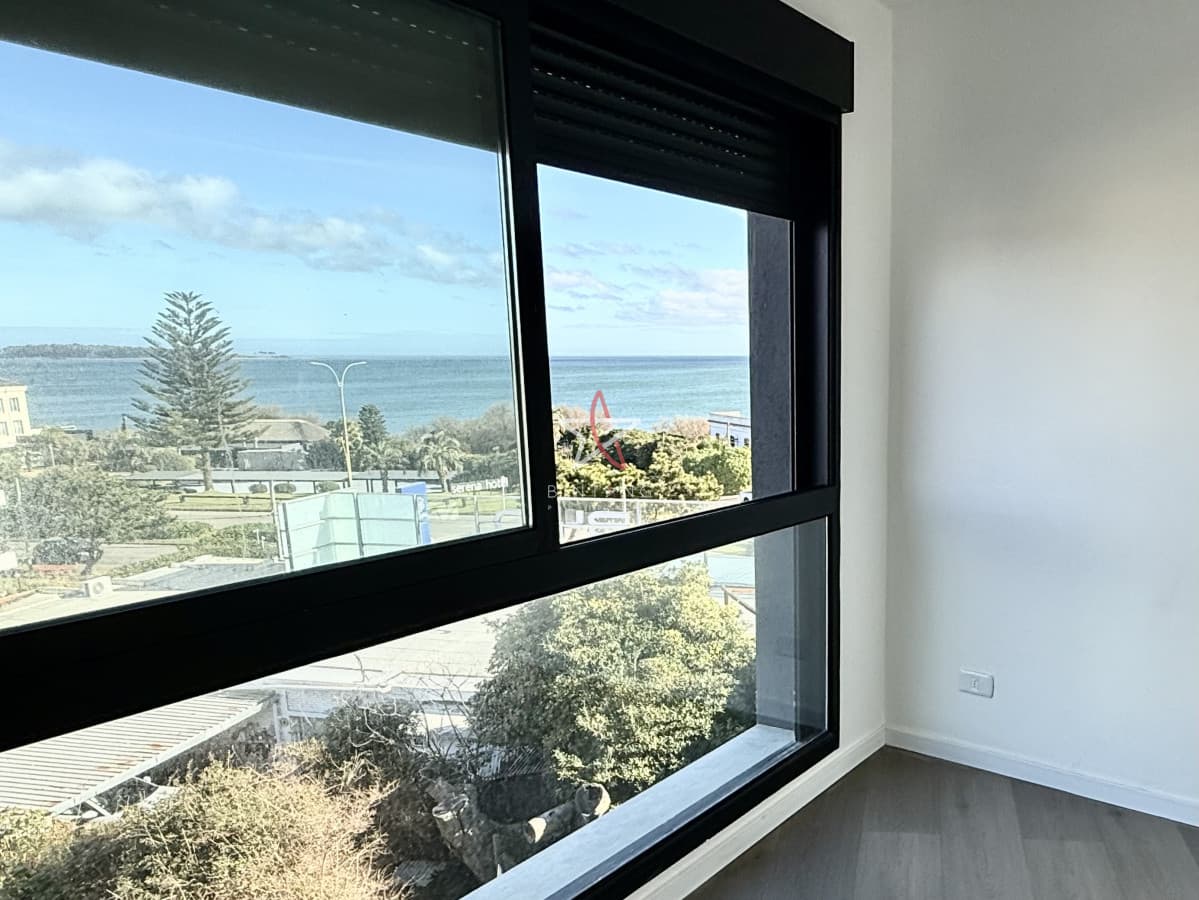 APARTAMENTO, 2 ½ DORMITORIOS, BAÑO, PLAYA MANSA, PUNTA DEL ESTE, VENTA  - Bintang Propiedades