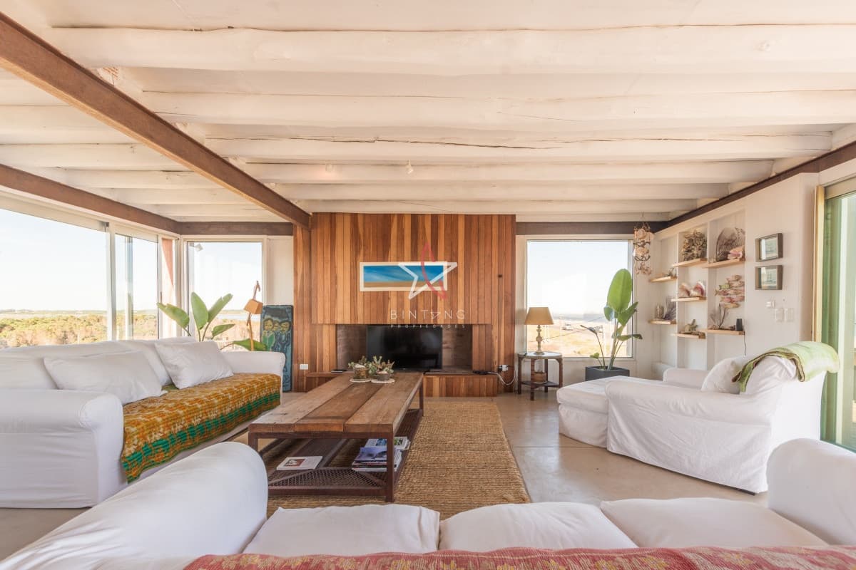 CASA, 3 DORMITORIOS, 2 BAÑOS, SANTA MONICA, JOSE IGNACIO, VENTA Y ALQUILER - Bintang Propiedades