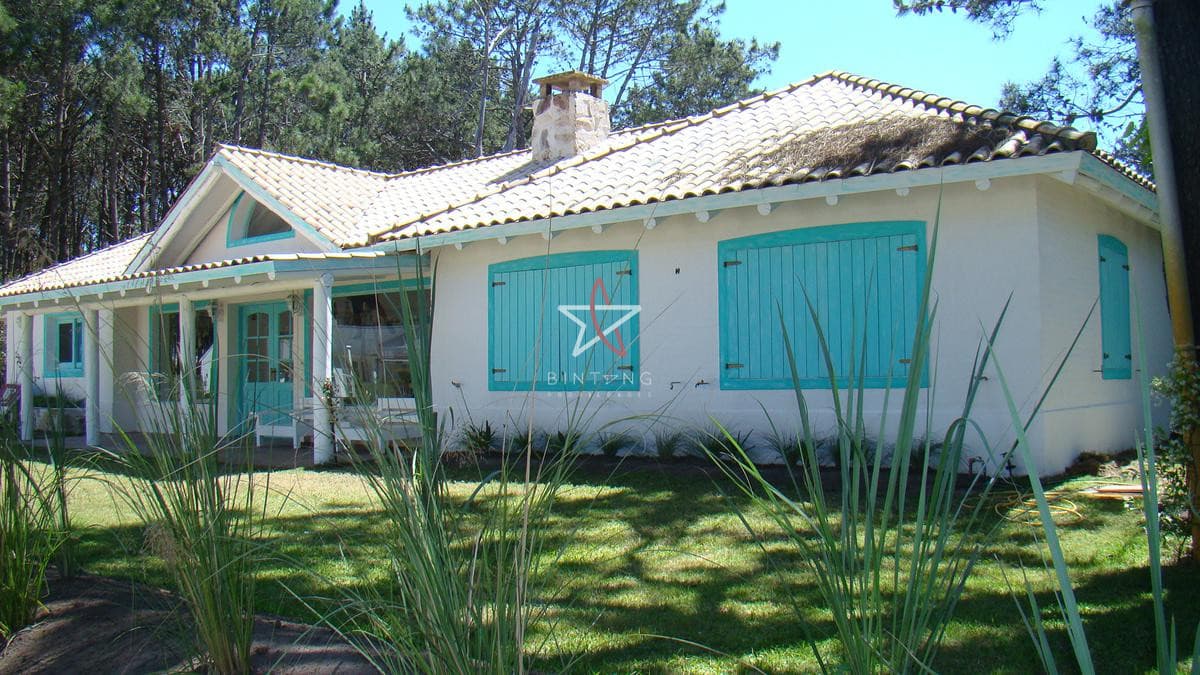 Casa, 3 dorm y dep, Punta del Este, La Barra, Laguna Blanca, Venta Y Alquiler - Bintang Propiedades