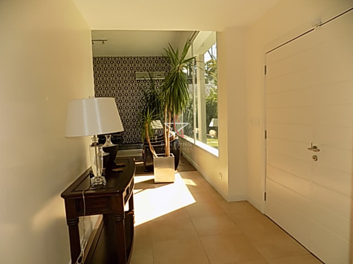 CASA, 4 DORMITORIOS, BARRIO PRIVADO, PUNTA DEL ESTE, VENTA Y ALQUILER - Bintang Propiedades