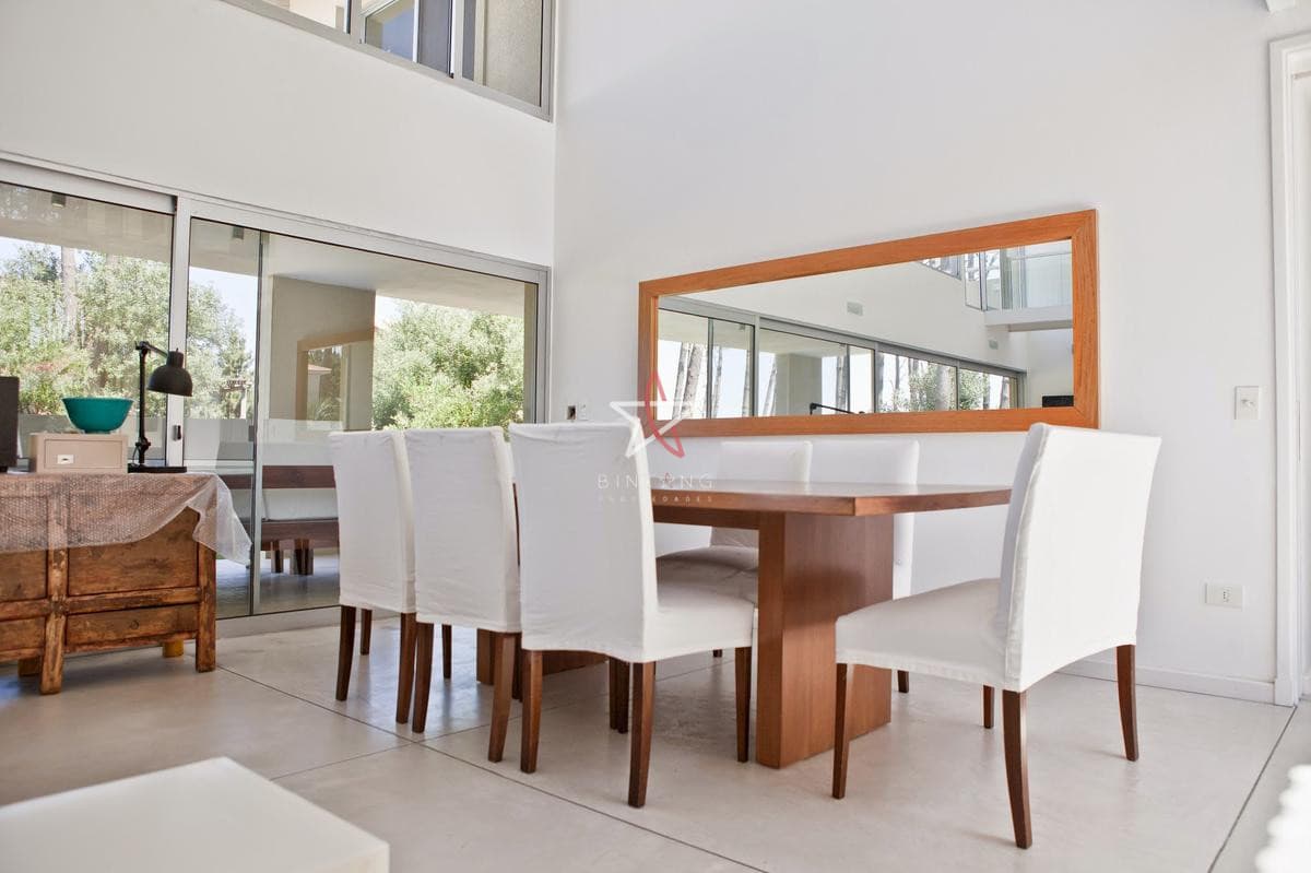 Casa, 4 dorm y dep, Punta del Este, La Barra, Laguna Blanca, Venta y Alquiler - Bintang Propiedades