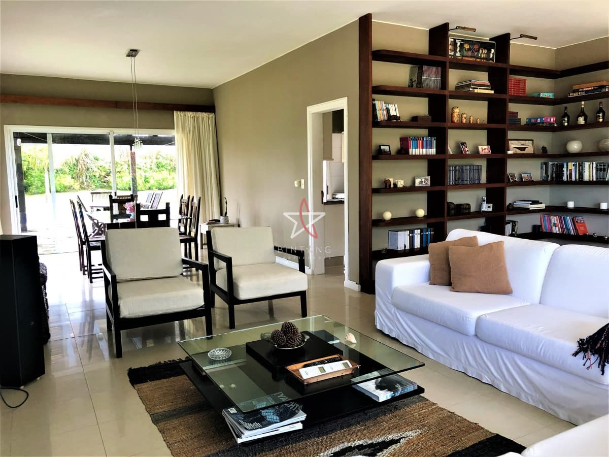 CASA, 3 DORM + DEP DE SERVICIO, RINCÓN DEL INDIO, PLAYA BRAVA, PUNTA DEL ESTE, ALQUILER - Bintang Propiedades
