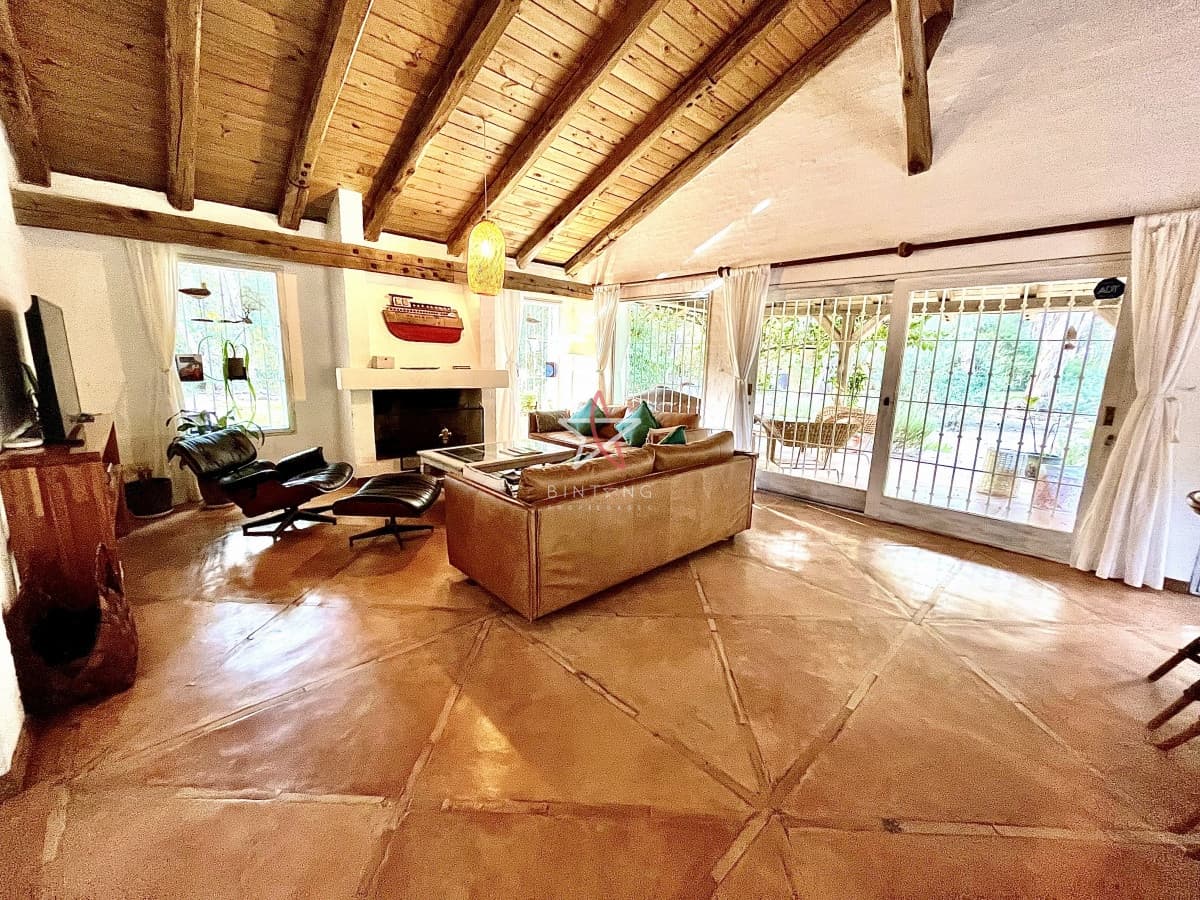 Casa, 4 dorm y dep, Punta del Este, Parque Burnett, Venta  - Bintang Propiedades