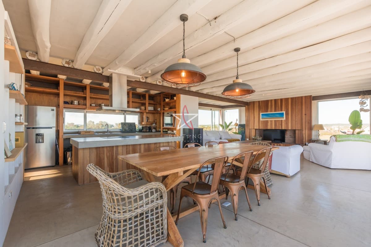 CASA, 3 DORMITORIOS, 2 BAÑOS, SANTA MONICA, JOSE IGNACIO, VENTA Y ALQUILER - Bintang Propiedades